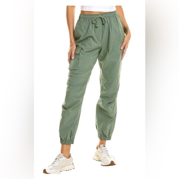 Sweaty Betty Pants - Sweaty Betty Quinn Utility Cargo Jogger Size 4 Olive Green Athleisure